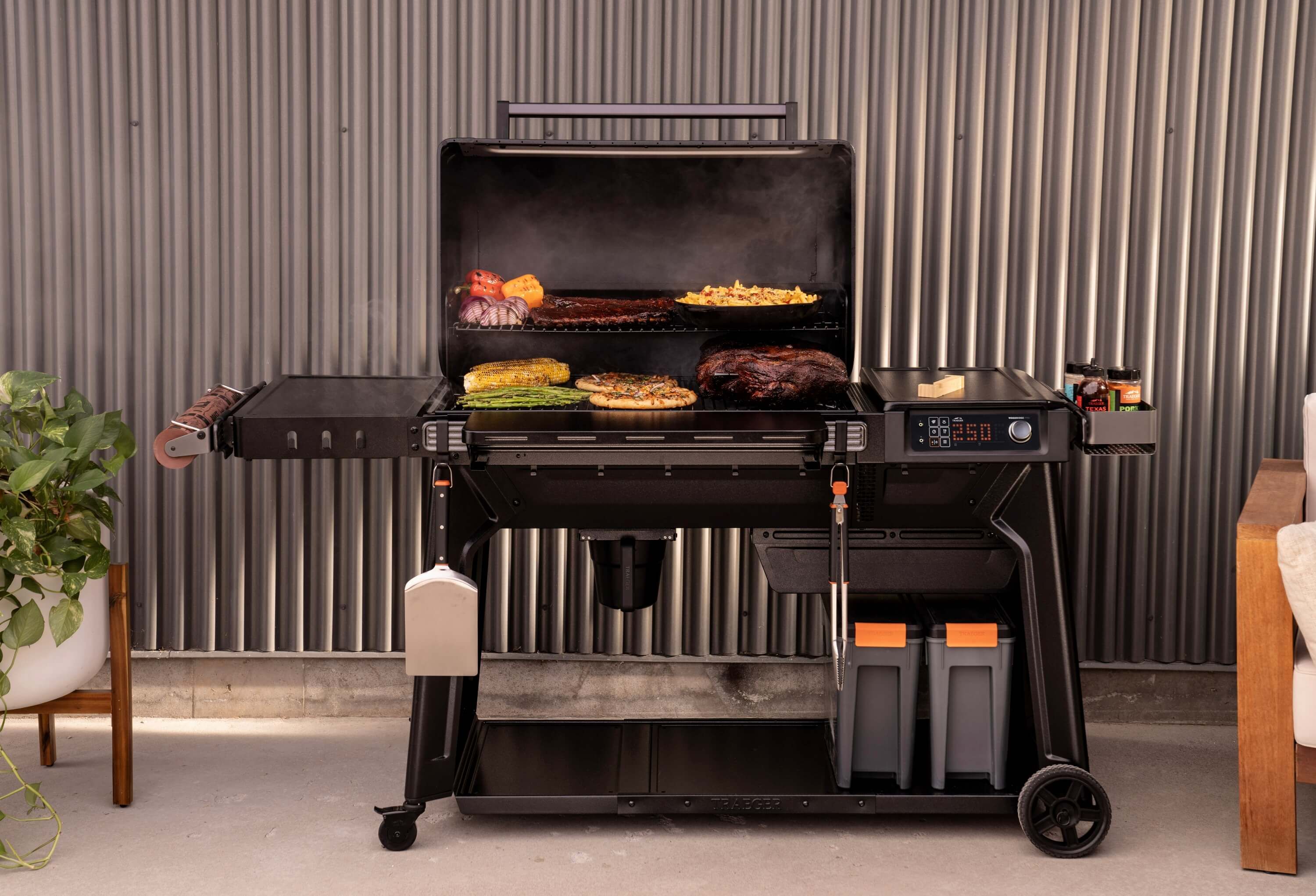 Traeger WOODRIDGE Pro inkl. WiFire